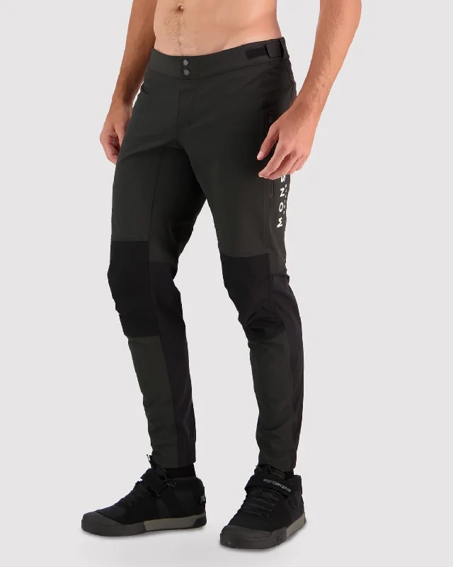 Momentum Bike Pants - Black Classic Straight-Leg Pants