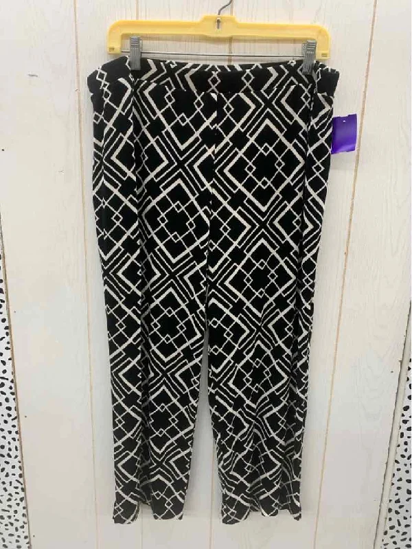 Chico's Black Womens Size 16 Pants Stylish Slim Trousers