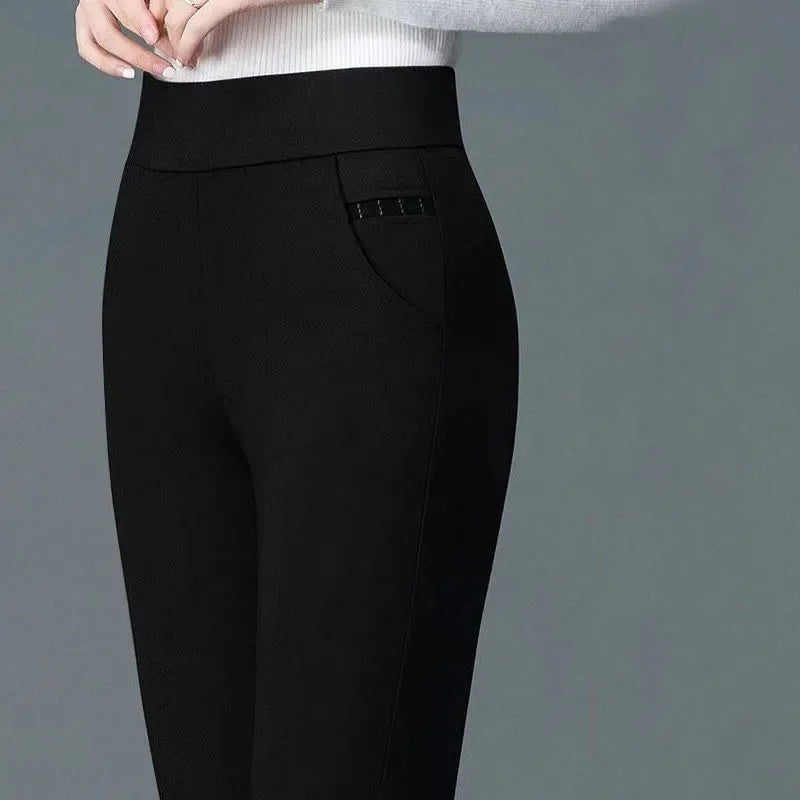 908Black