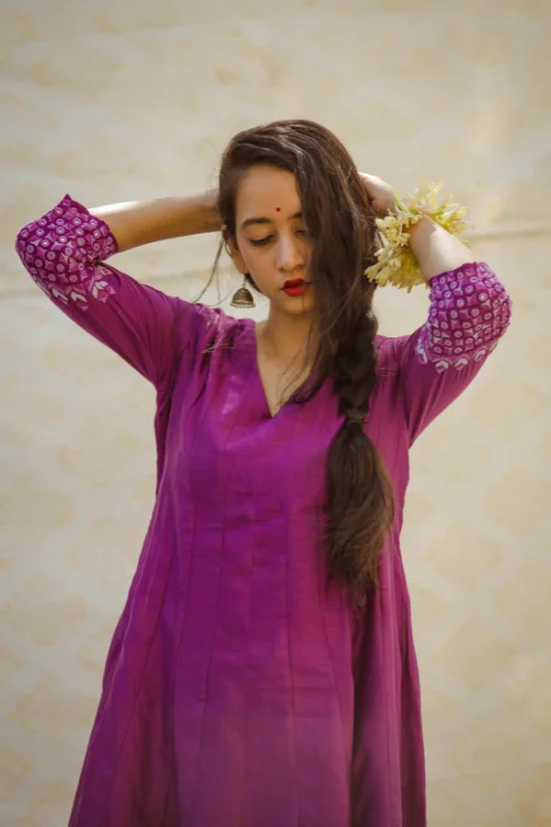 Urmul'Kalki' Sitara'  Kurti.(2Pc Kurta And Pant  ) Classic Flared Pants