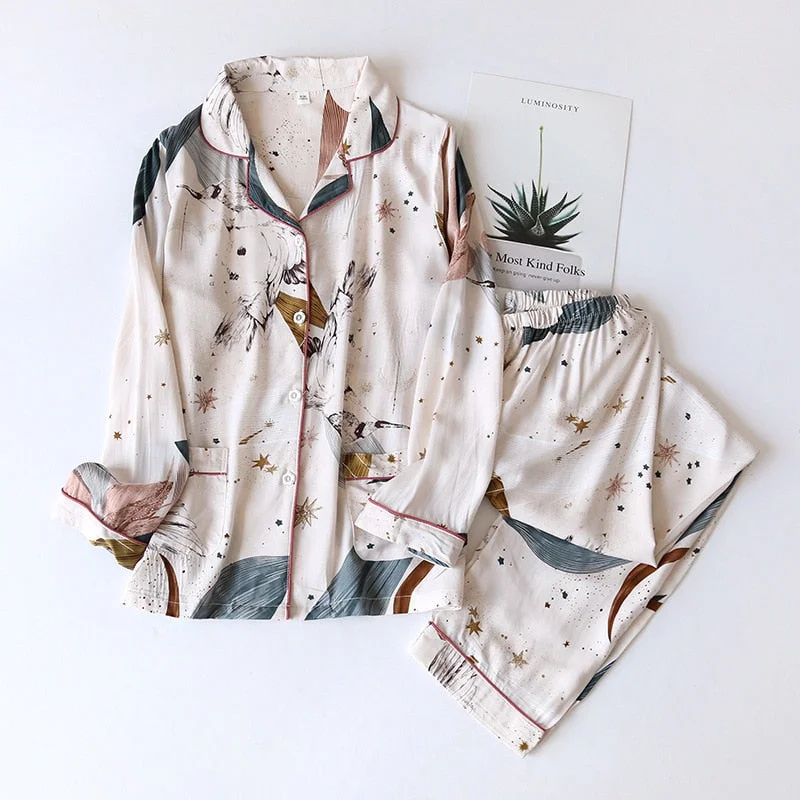 05 Home Suit