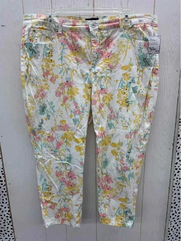 Charter Club White Womens Size 18 Pants Comfortable Cargo Pants