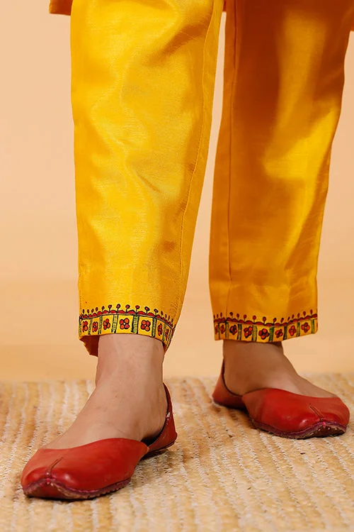 Gubbaro Handpainted Madhubani 'Dolikahaar' Dola Silk Pant Trendy Wide-Leg Pants