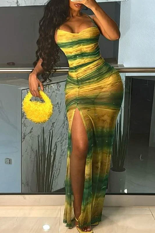 GRAPHIC SLEEVELESS RUCHED MAXI DRESS Classic Strapless Maxi Dress