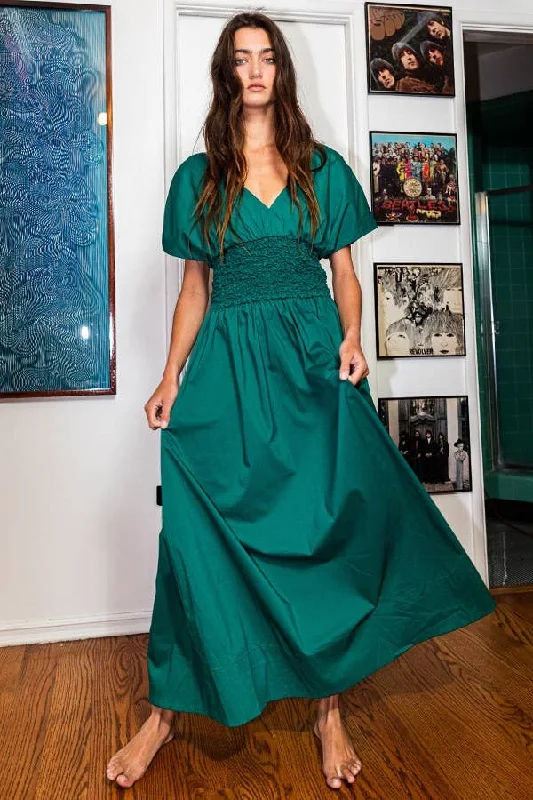GREEN SMOCKED WAIST V-NECK MAXI DRESS WITH POCKETS Stylish Long Sleeve Maxi Dress