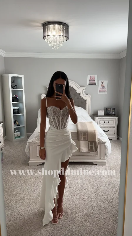 JULIA WHITE LACE CORSET MAXI DRESS Comfortable Pleated Maxi Dress