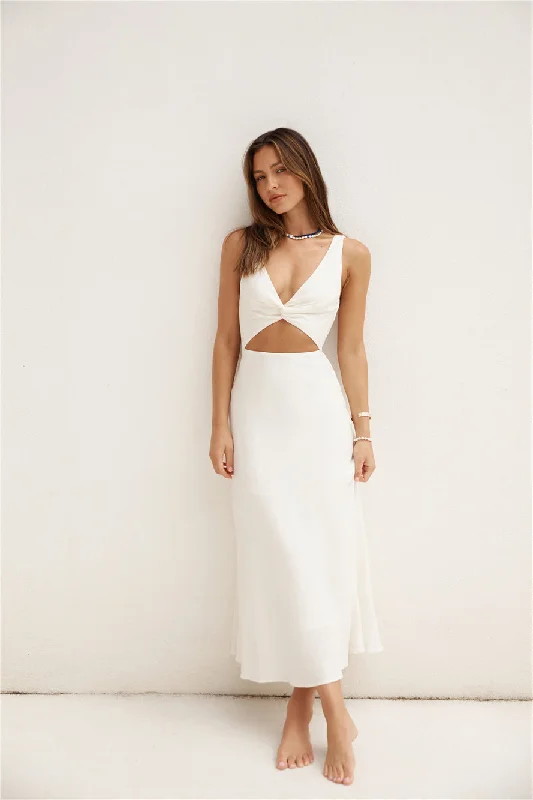 Soft Silhouette Maxi Dress White Chic Boho Print Maxi Dress