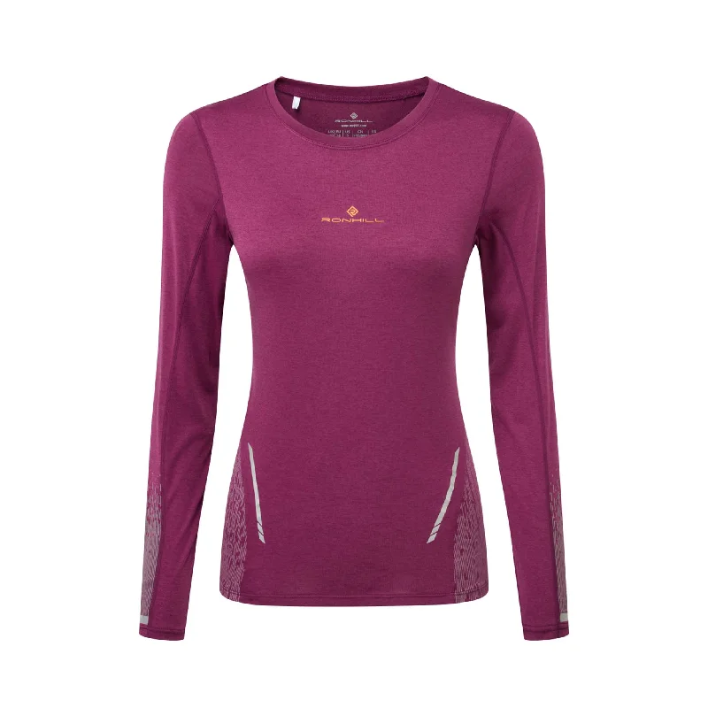 Ronhill | Women's Tech Reflect L/S Tee - Blackcurrant/Reflect Layered Multi-layer Single Layer Ronhill | Women's Tech Reflect L/S Tee - Blackcurrant/Reflect Layered Multi-layer Single Layer