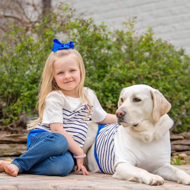 Summer Vacation Beach Stripes Design Matching Dog & Kid T-shirt, Blue Modern Contemporary Chic Summer Vacation Beach Stripes Design Matching Dog & Kid T-shirt, Blue Modern Contemporary Chic