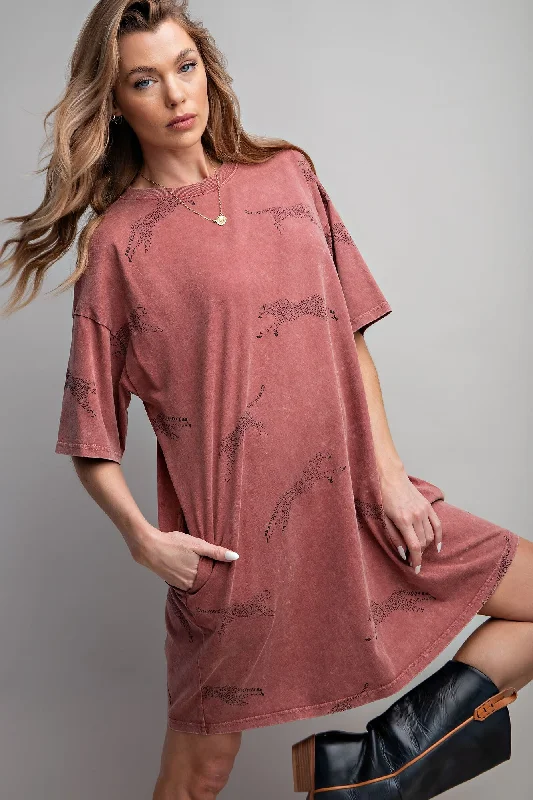 Easel Mineral Washed T-Shirt Dress with Cheetah Details in Red Bean Zippered Front Buttoned Front Snap Front Easel Mineral Washed T-Shirt Dress with Cheetah Details in Red Bean Zippered Front Buttoned Front Snap Front