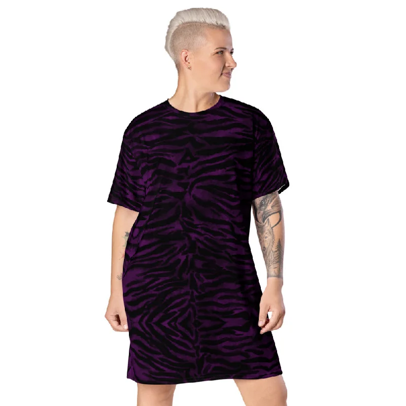 Purple Tiger Striped T-Shirt Dress, Animal Print Women's Short Sleeves Dress - Made in USA/EU/MX Polka Dot Checkered Tartan Purple Tiger Striped T-Shirt Dress, Animal Print Women's Short Sleeves Dress - Made in USA/EU/MX Polka Dot Checkered Tartan
