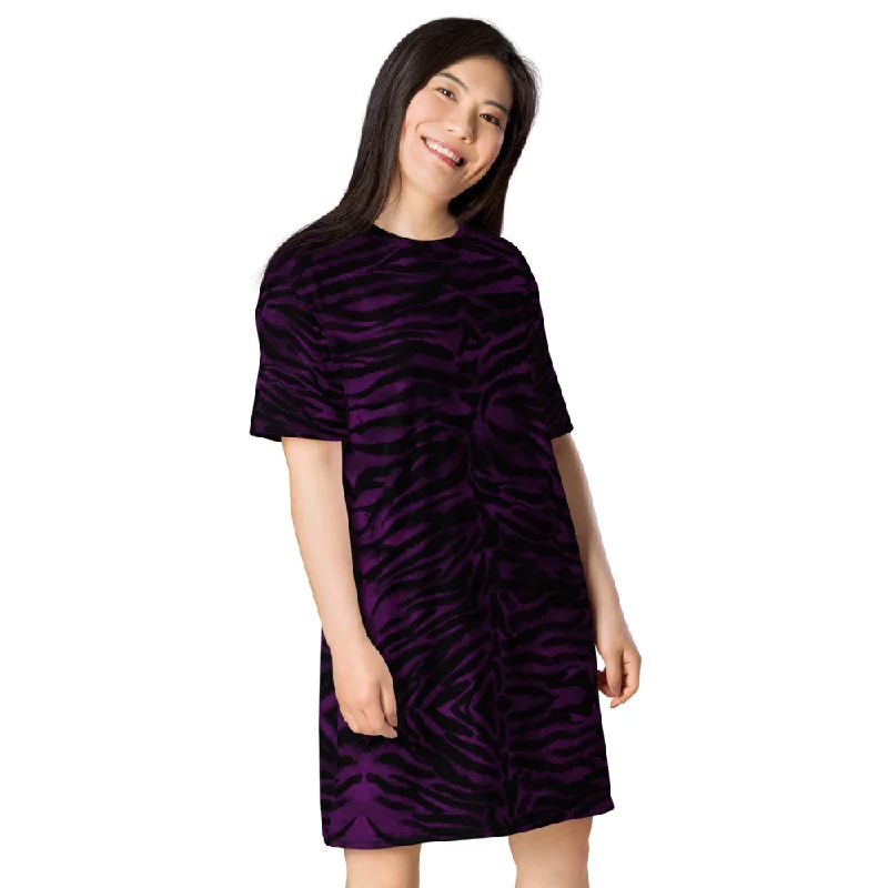 Purple Tiger Striped T-Shirt Dress, Animal Print Women's Short Sleeves Dress - Made in USA/EU/MX Collared Crew Neck Turtle Neck Purple Tiger Striped T-Shirt Dress, Animal Print Women's Short Sleeves Dress - Made in USA/EU/MX Collared Crew Neck Turtle Neck