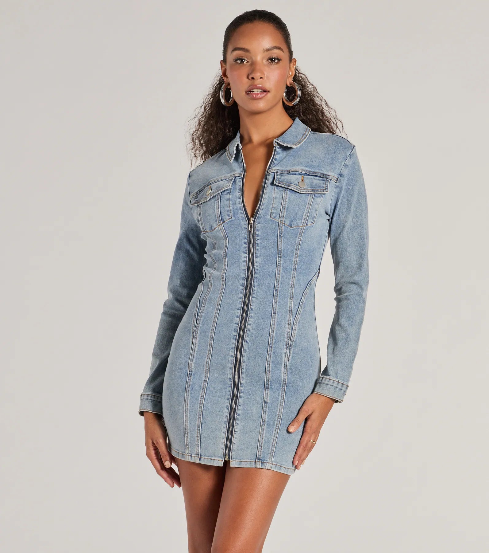 Sweet Looking Long Sleeve Denim Mini Dress Comfortable Casual Mini Dress