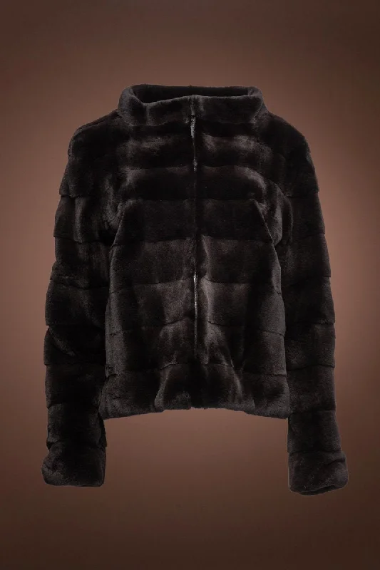 Horizontal Zip-Up Black Plucked Mink Fur Jacket Ribbed Jacket Pleated Jacket Ruffled Jacket Horizontal Zip-Up Black Plucked Mink Fur Jacket Ribbed Jacket Pleated Jacket Ruffled Jacket