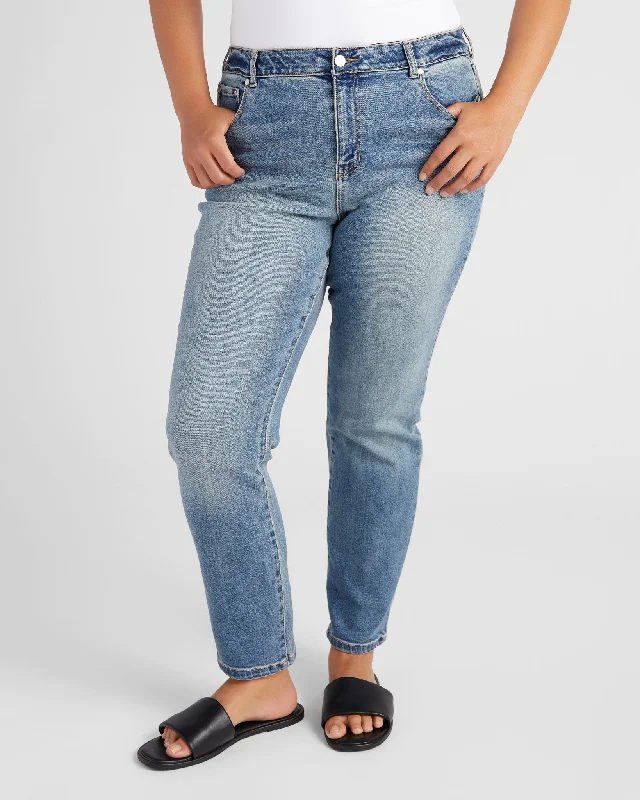 Plus Size Alanis High Rise Girlfriend Jeans Classic Slim Fit Jeans