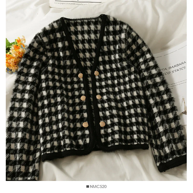 Hong Kong Vintage Plaid double breasted cardigan thickened sweater female 1943 Real Fur Shearling Chenille Hong Kong Vintage Plaid double breasted cardigan thickened sweater female 1943 Real Fur Shearling Chenille