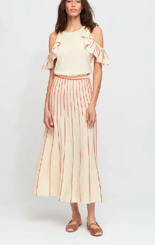Oslo Skirt flowy skirt hem