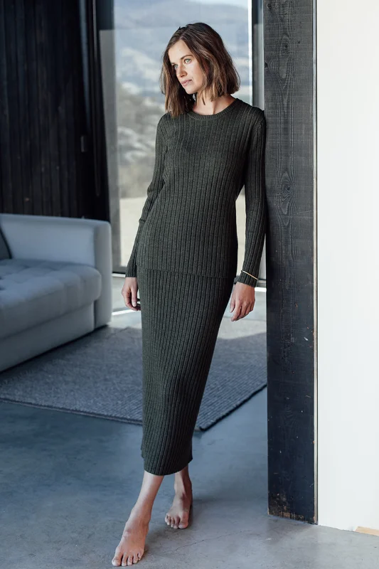 Classic Merino Rib Skirt - Pine flowy skirt hem