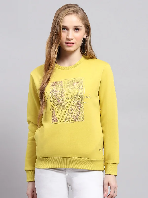 Women Yellow Printed Round Neck Full Sleeve Sweatshirt Hoodie with Patch Decorative Personalized Women Yellow Printed Round Neck Full Sleeve Sweatshirt Hoodie with Patch Decorative Personalized